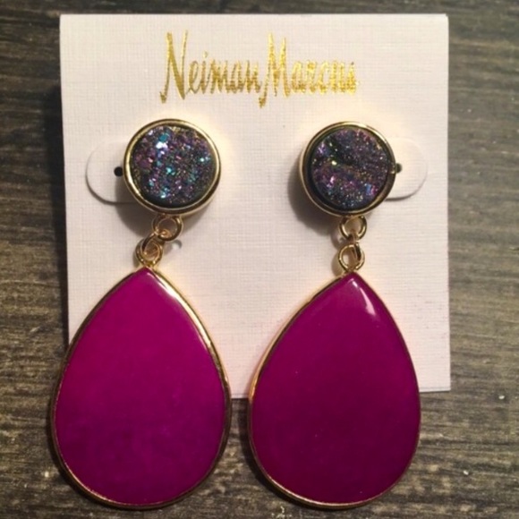 NWT Neiman Marcus Earrings - Picture 1 of 2